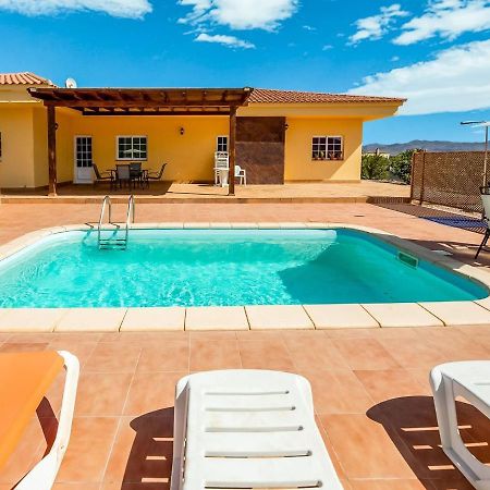 Belvilla By Oyo Chalet En Tuineje Para 6 Personas Стая снимка